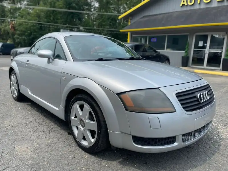 2000 Audi TT COUPE photo 1