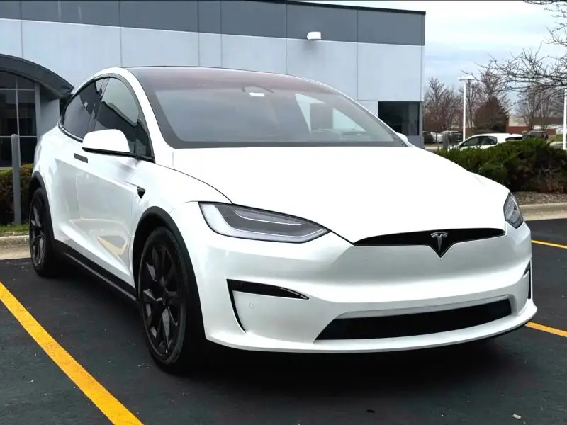 2022 Tesla Model X Long Range photo 1