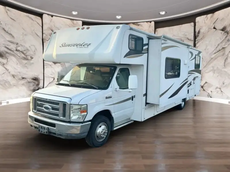 2011 Ford E-Series undefined photo 1