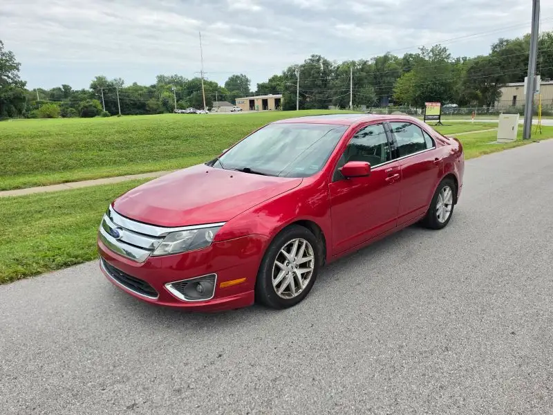 2012 Ford Fusion SEL I-4 photo 1