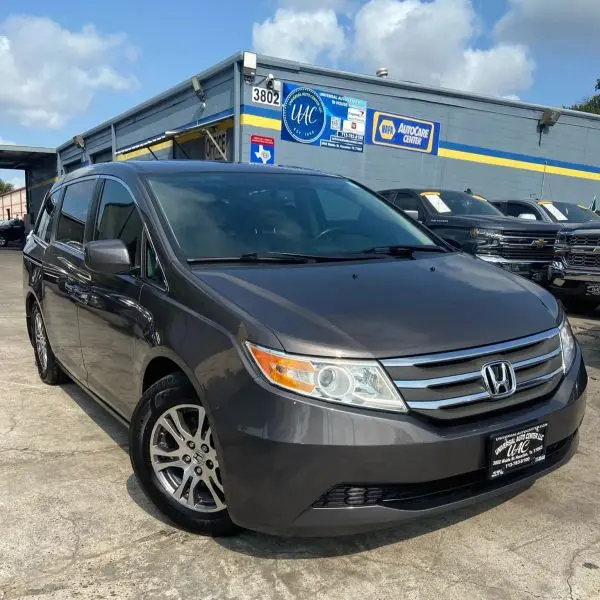 2013 Honda Odyssey EX-L RES System photo 1