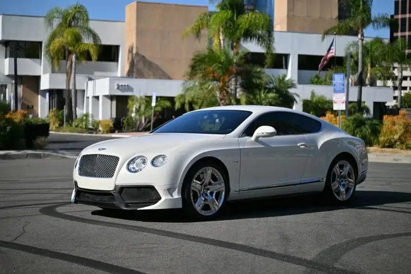 2012 Bentley Continental GT Base photo 1