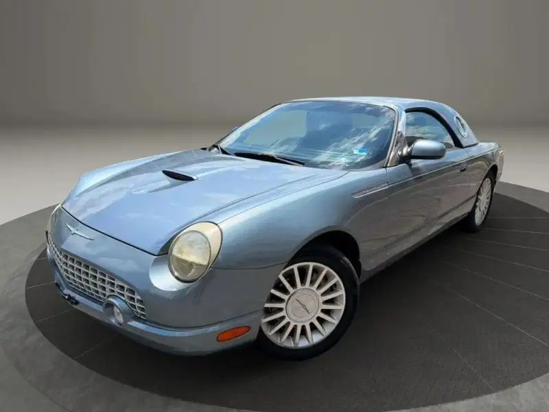 2005 Ford Thunderbird Deluxe photo 1
