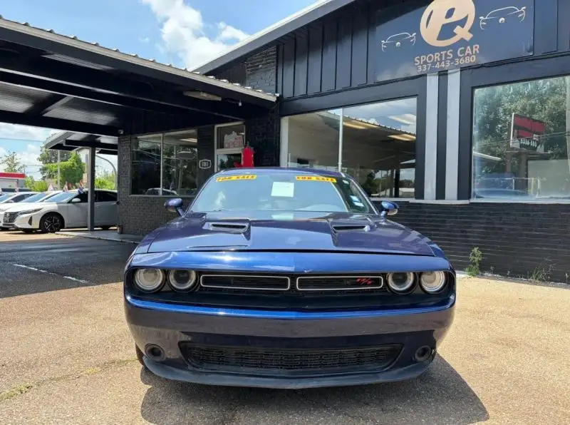 2016 Dodge Challenger R/T Plus photo 1