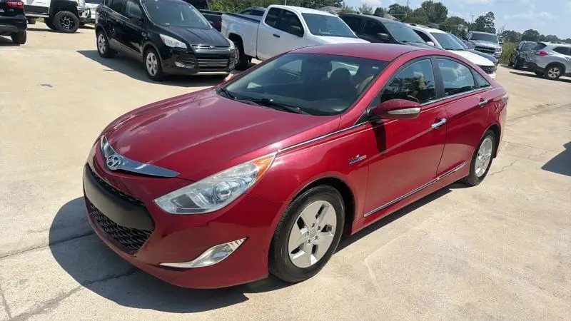 2012 Hyundai Sonata Base photo 1