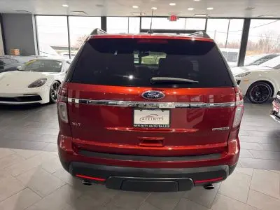 2014 Ford Explorer XLT photo 4