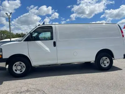 2021 Chevrolet Express 2500 Work Van HD photo 2