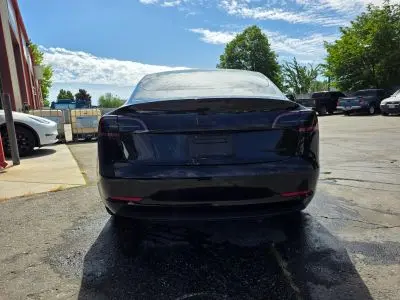 2023 Tesla Model 3 Long Range photo 4