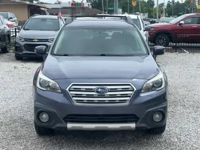 2016 Subaru Outback 3.6R Limited AT photo 2
