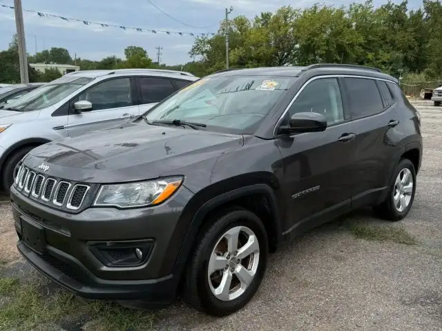 2018 Jeep Compass Latitude's photo
