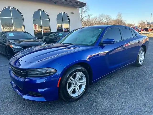 2019 Dodge Charger SXT's photo