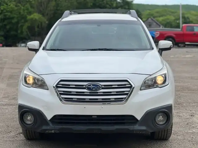 2016 Subaru Outback 2.5i Limited CVT PZEV's photo