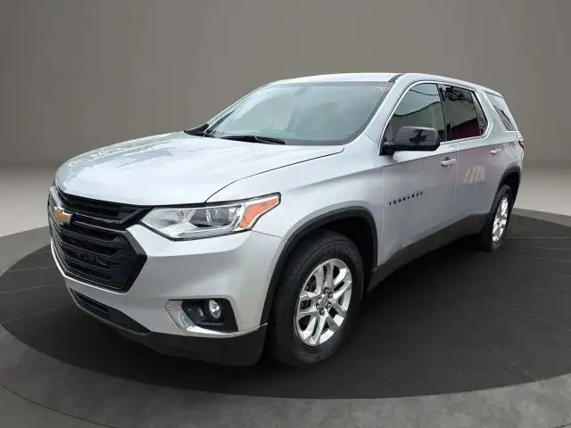 2019 Chevrolet Traverse FWD LS's photo