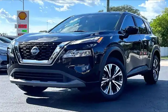 2023 Nissan Rogue SV FWD's photo