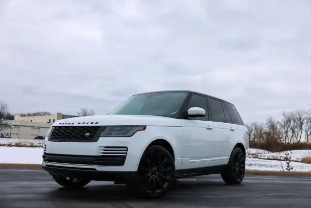 2018 Land Rover Range Rover 3.0 HSE's photo