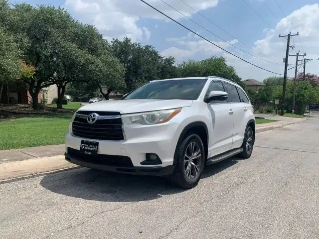 2016 Toyota Highlander XLE V6's photo