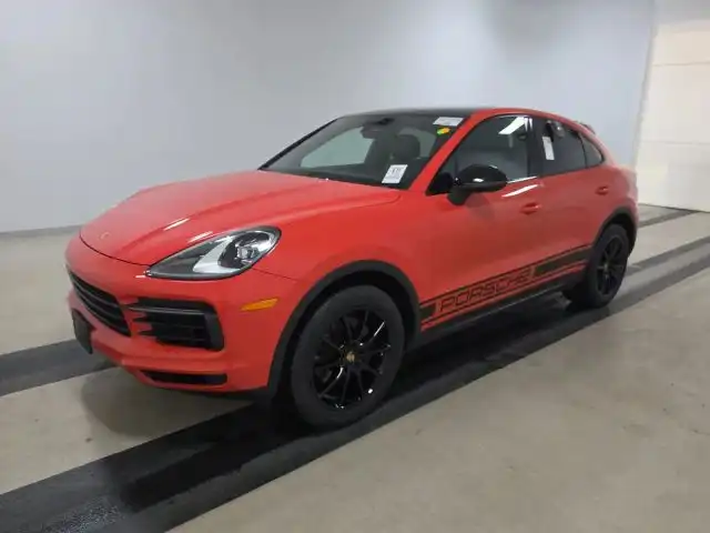 2020 Porsche Cayenne Base's photo