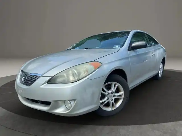 2004 Toyota Camry Solara SE 4AT's photo