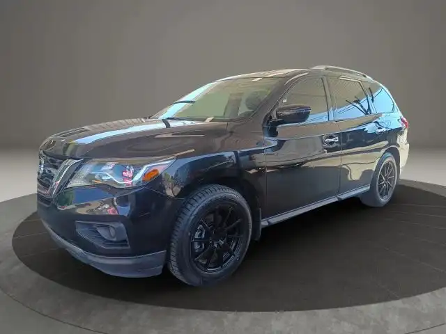 2020 Nissan Pathfinder S FWD's photo