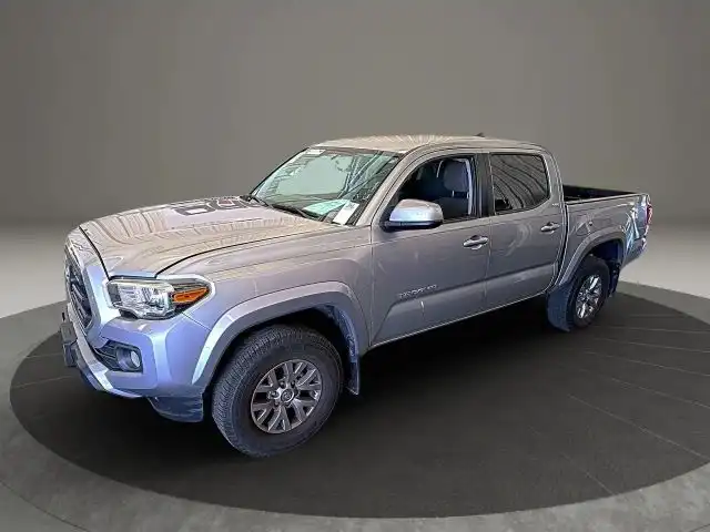 2017 Toyota Tacoma SR5 Double Cab 2WD V6 Auto Short Bed's photo