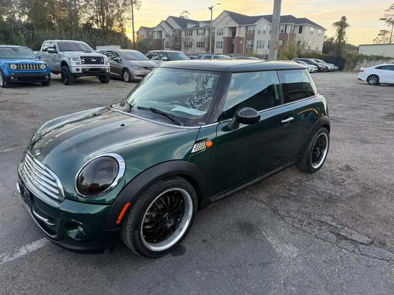 2013 MINI Cooper Base photo 1