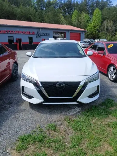 2021 Nissan Sentra SV CVT photo 1