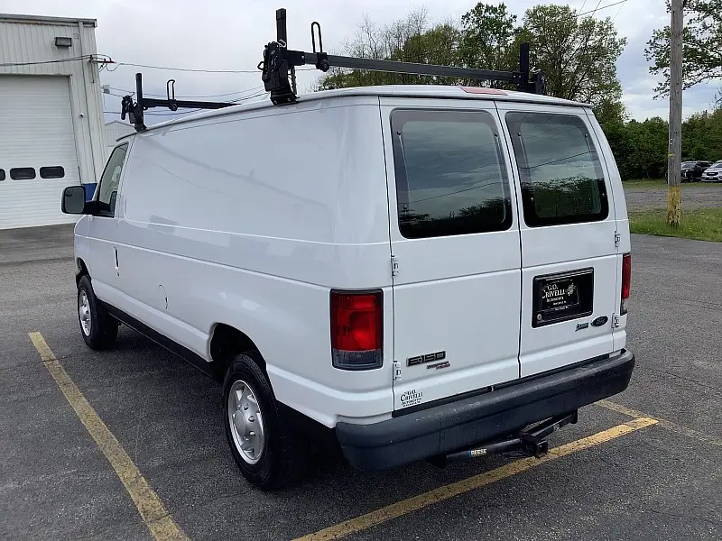 2014 Ford E-Series E-150 Van photo 3