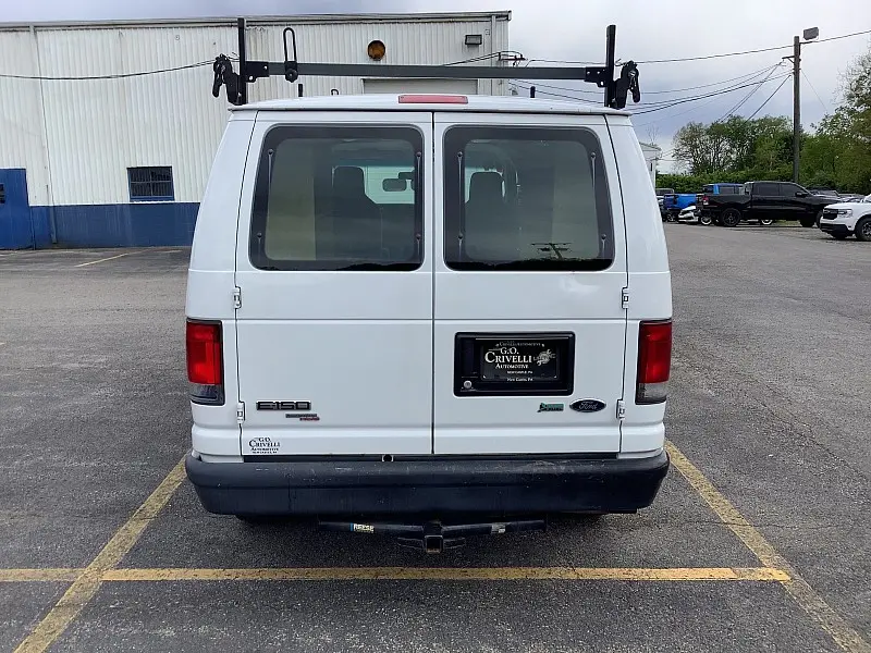 2014 Ford E-Series E-150 Van photo 4