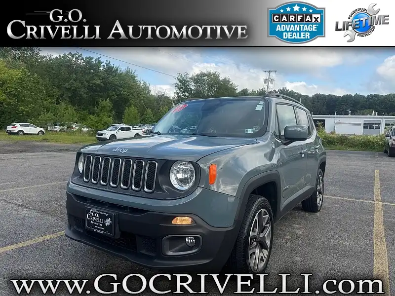 2017 Jeep Renegade Latitude 4x4's photo
