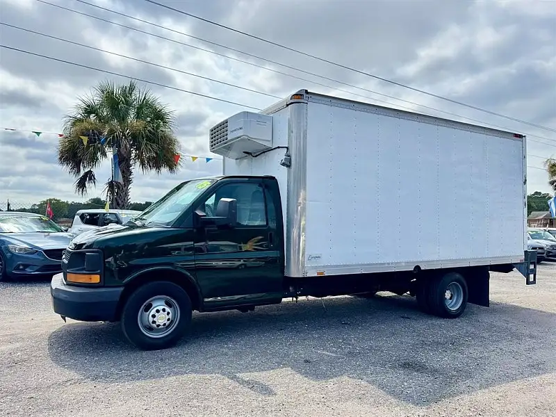 2015 Chevrolet Express 3500 177 WB's photo