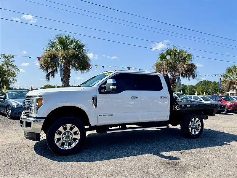 2018 Ford F-250 Lariat 4WD Crew Cab 6-3/4' Box's photo
