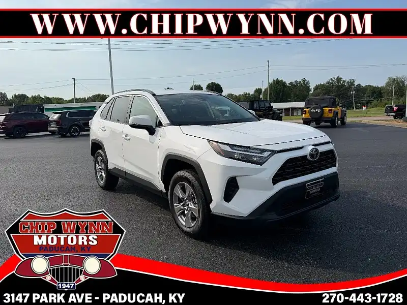 2025 Toyota RAV4 XLE FWD's photo