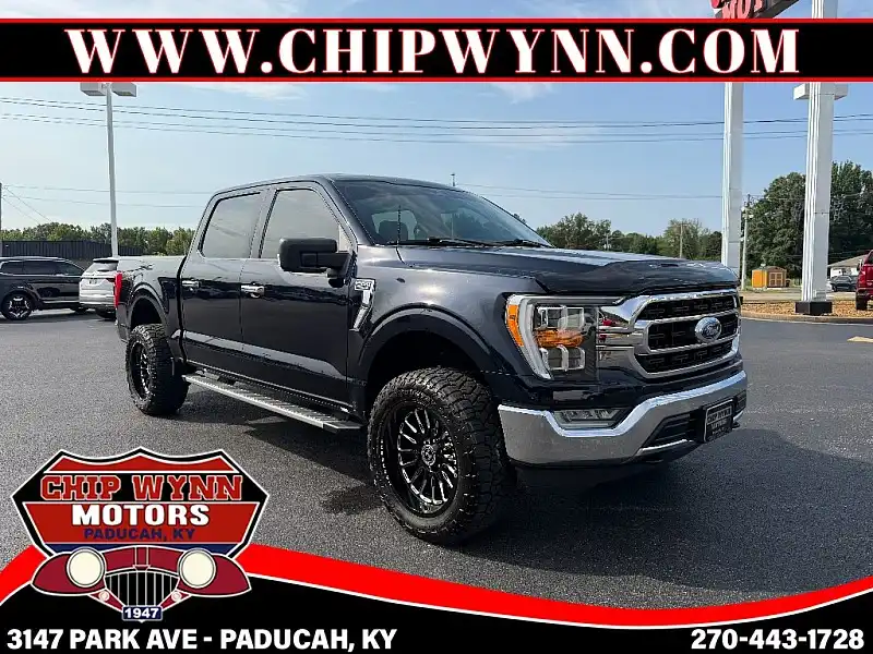 2023 Ford F-150 XLT 4WD SuperCrew 5-1/2' Box's photo