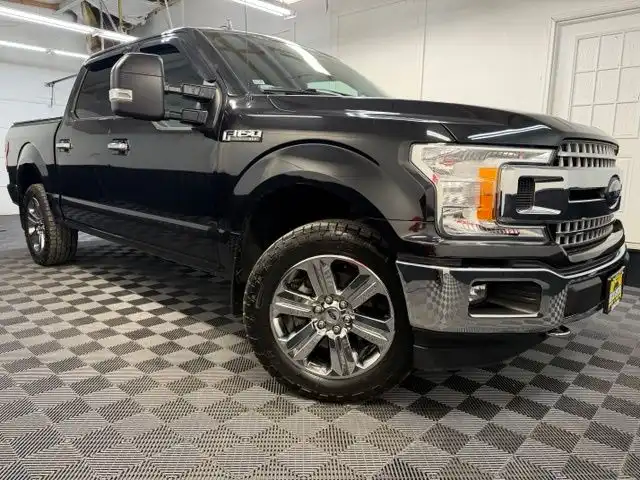 2020 Ford F-150 XLT 4WD SuperCrew 145 in's photo