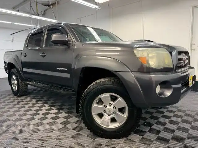 2010 Toyota Tacoma 4x4 Doublecab V6 5AT's photo