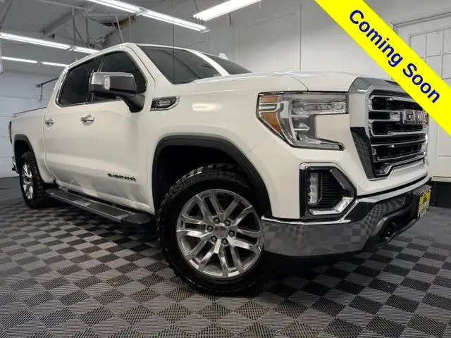 2021 GMC Sierra SLT 4WD Crew Cab Short Box 8AT's photo