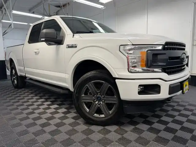 2020 Ford F-150 XLT 4WD SuperCab 145 in's photo
