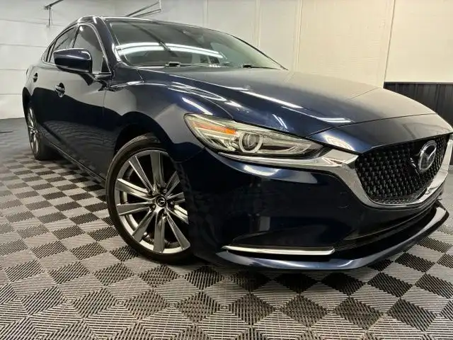 2018 Mazda EZ-6 Grand Touring Reserve Auto's photo