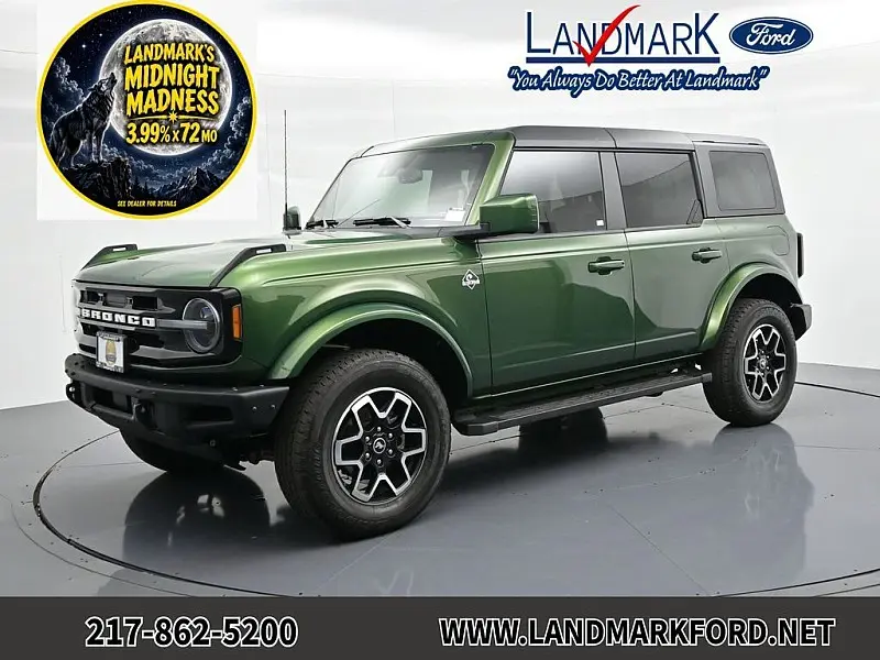 2024 Ford Bronco Outer Banks 4x4 photo 3