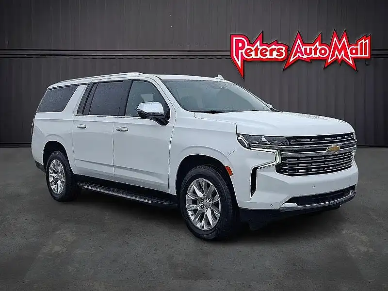 2023 Chevrolet Suburban 2WD 1500 Premier's photo