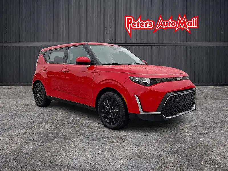 2023 Kia Soul 2.0 LX IVT's photo