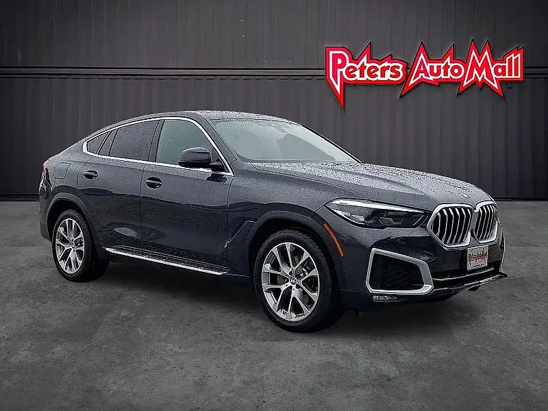 2021 BMW X6 xDrive40i's photo