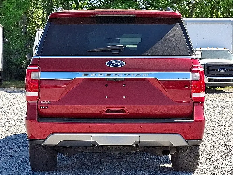 2021 Ford Expedition XLT photo 5