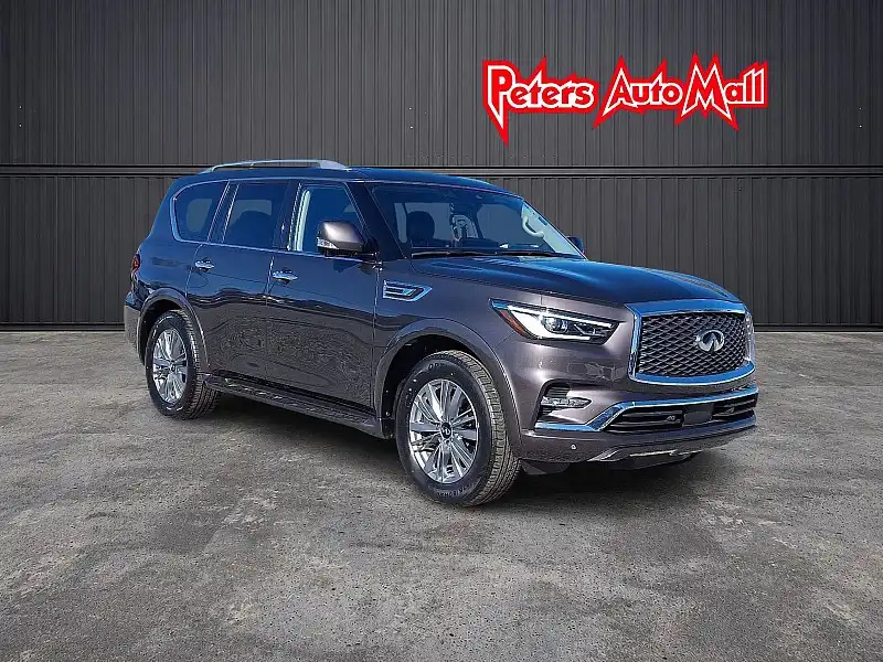 2024 INFINITI QX80 Luxe 4WD's photo