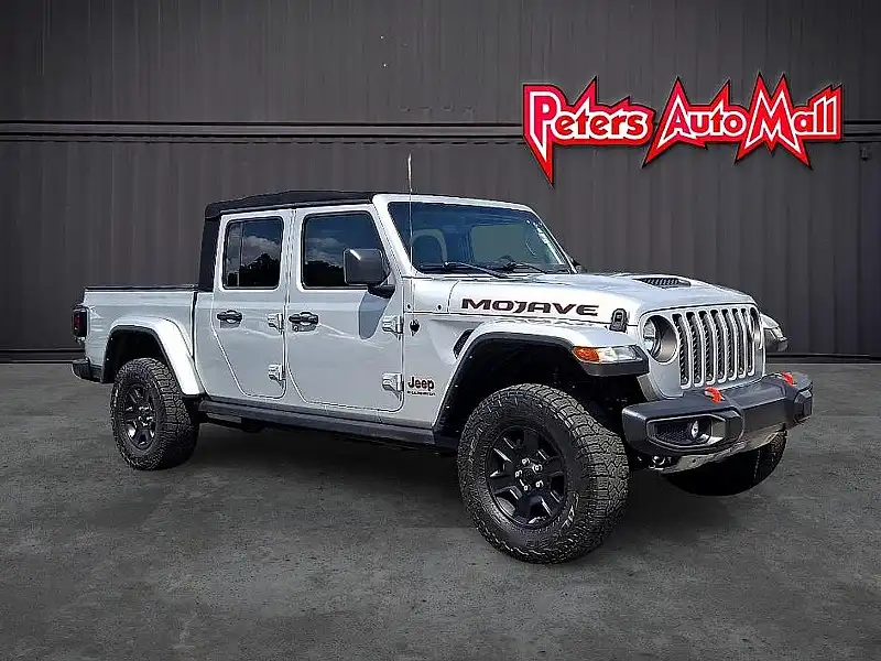 2023 Jeep Gladiator Mojave's photo