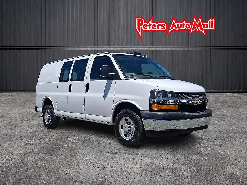 2021 Chevrolet Express Work Van HD 2500's photo
