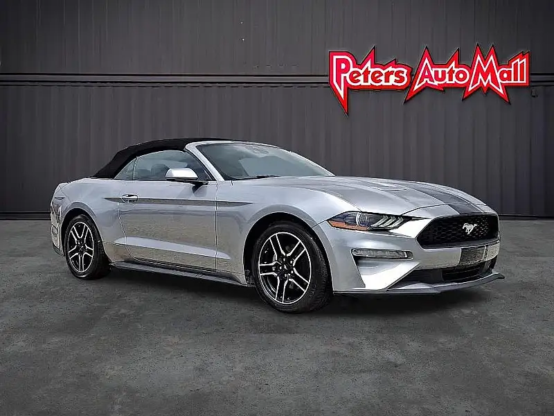 2023 Ford Mustang EcoBoost Convertible's photo