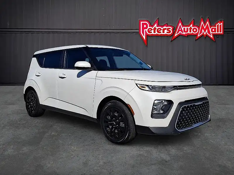 2022 Kia Soul 2.0L LX IVT's photo
