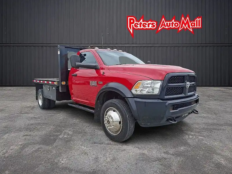 2018 RAM 5500 USED 2018 Ram 5500 Cab-Chassis 2WD Regular Cab Tradesman 168"'s photo