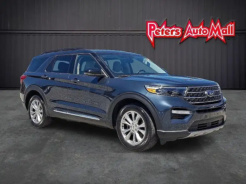 2024 Ford Explorer XLT 4WD's photo